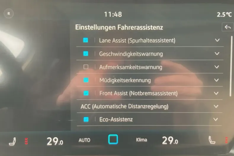 Volkswagen Touareg din 2025 cu 23.991 km - oferta VOL191985 - foto 15