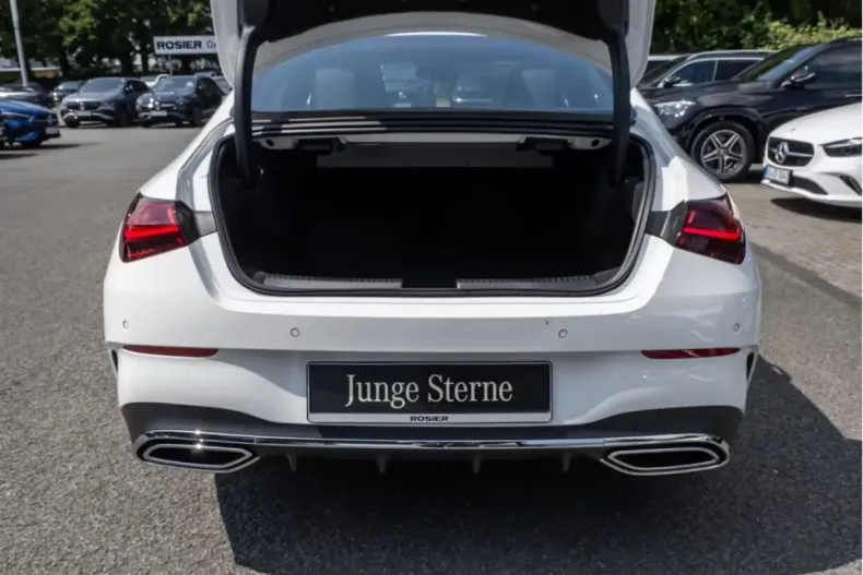 Mercedes-Benz CLA 220 (Clasa CLA) din 2025 cu 14.700 km - oferta MER191986 - foto 18