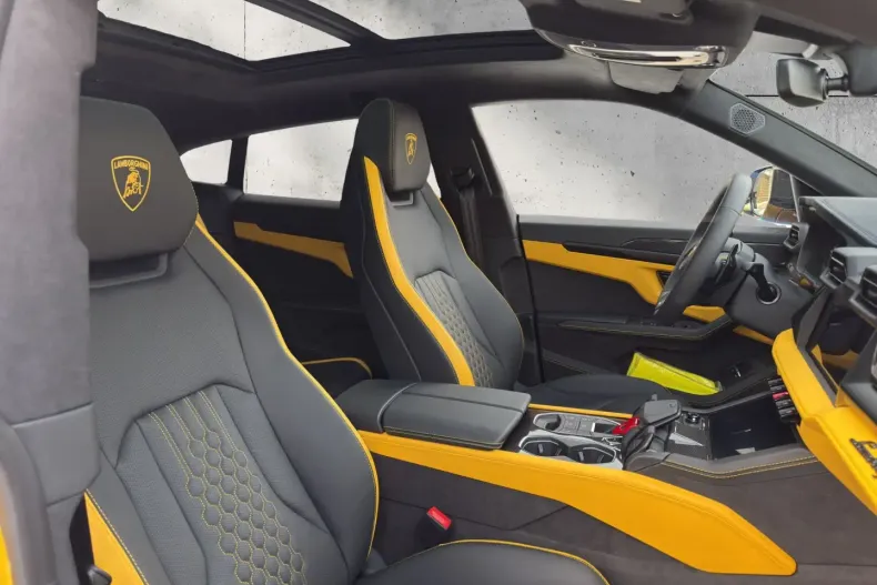 Lamborghini Urus din 2026 cu 50 km - oferta LAM191989 - foto 7