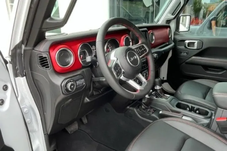 Jeep Wrangler din 2025 cu 24.000 km - oferta JEE191992 - foto 7