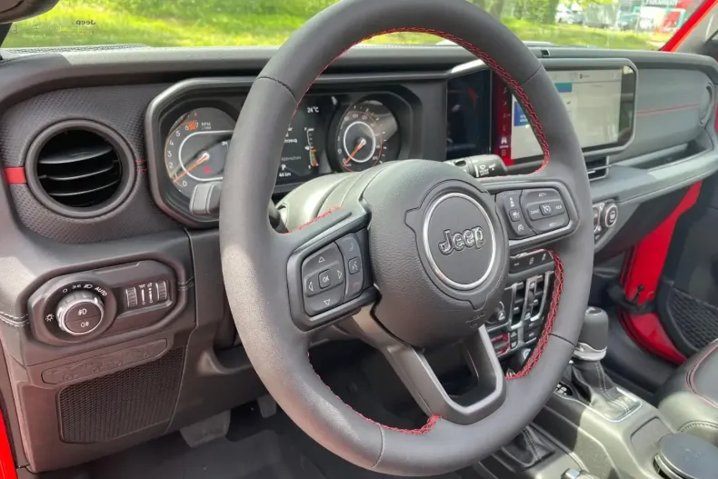 Jeep Wrangler din 2024 cu 11.389 km - oferta JEE191993 - foto 8