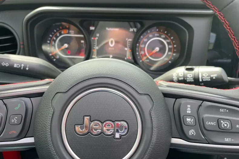 Jeep Wrangler din 2024 cu 11.389 km - oferta JEE191993 - foto 10