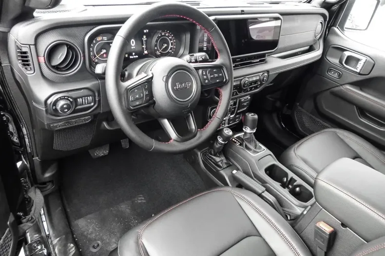 Jeep Wrangler din 2024 cu 19.900 km - oferta JEE191995 - foto 4