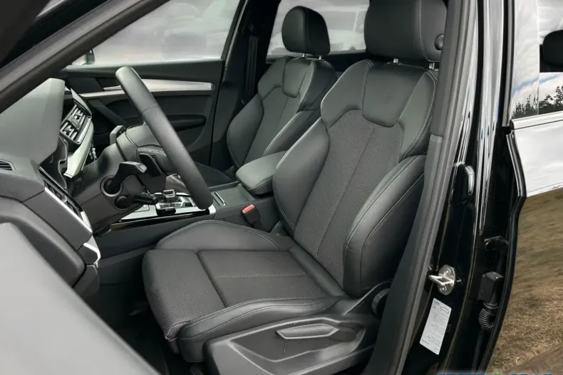 Audi Q5 din 2024 cu 21.400 km - oferta AUD191997 - foto 6