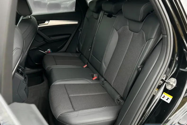 Audi Q5 din 2024 cu 21.400 km - oferta AUD191997 - foto 7