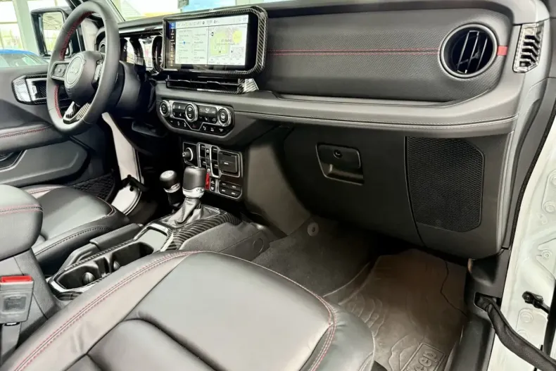 Jeep Wrangler din 2024 cu 12.200 km - oferta JEE192006 - foto 21