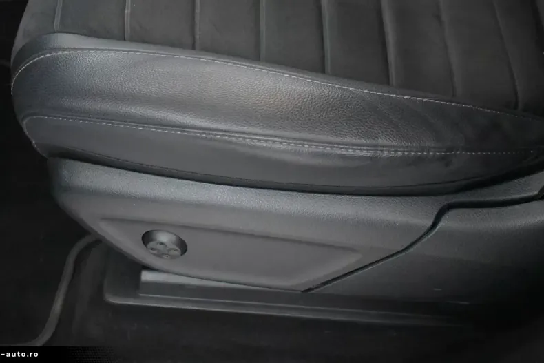 Mercedes-Benz GLE 350 (Clasa GLE) din 2021 cu 100.000 km - oferta MER192007 - foto 18