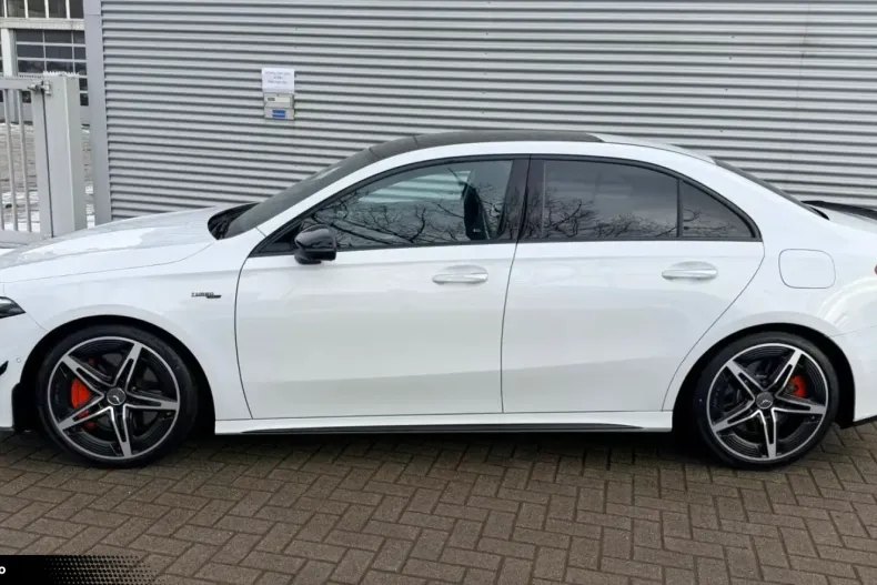 Mercedes-Benz A 35 AMG (Clasa A) din 2022 cu 37.100 km - oferta MER192018 - foto 6
