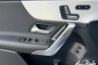 Mercedes-Benz A 35 AMG (Clasa A) din 2022 cu 37.100 km - oferta MER192018 - foto 12