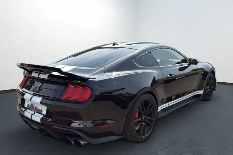 Ford Mustang din 2021 cu 18.140 km - oferta FOR192022 - foto 1