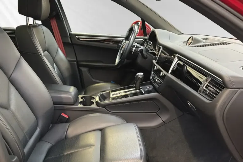 Porsche Macan din 2024 cu 14.824 km - oferta POR192029 - foto 5