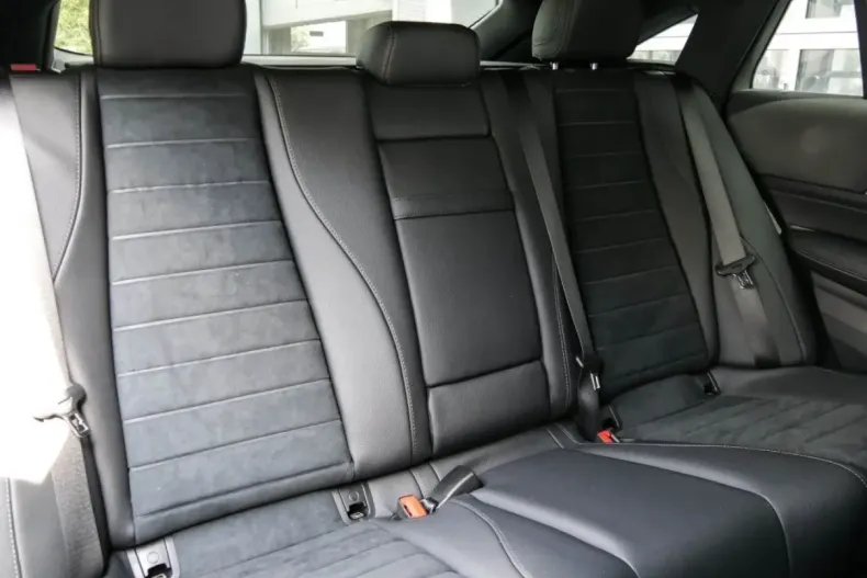 Mercedes-Benz GLE 400 (Clasa GLE) din 2022 cu 69.269 km - oferta MER192030 - foto 4