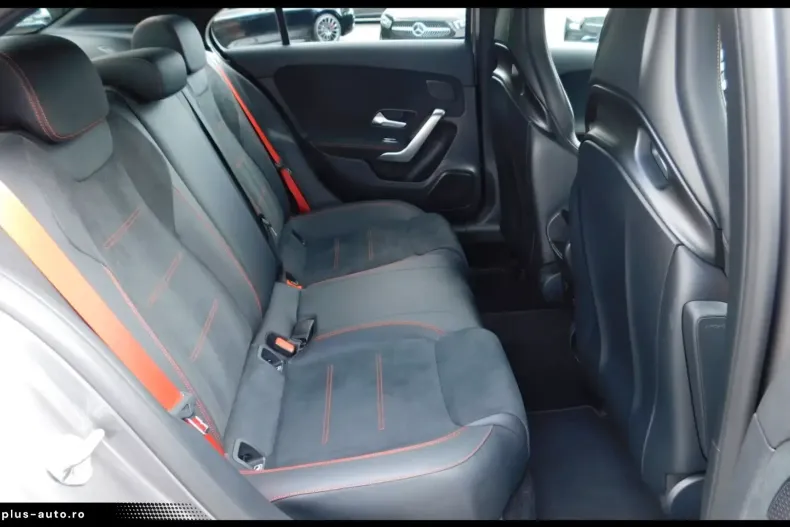 Mercedes-Benz A 35 AMG (Clasa A) din 2021 cu 38.025 km - oferta MER192032 - foto 6