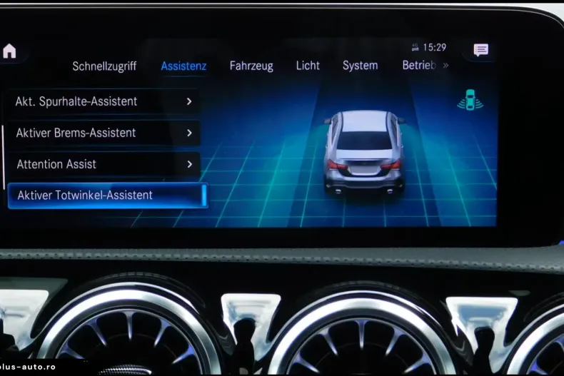 Mercedes-Benz A 35 AMG (Clasa A) din 2021 cu 38.025 km - oferta MER192032 - foto 15