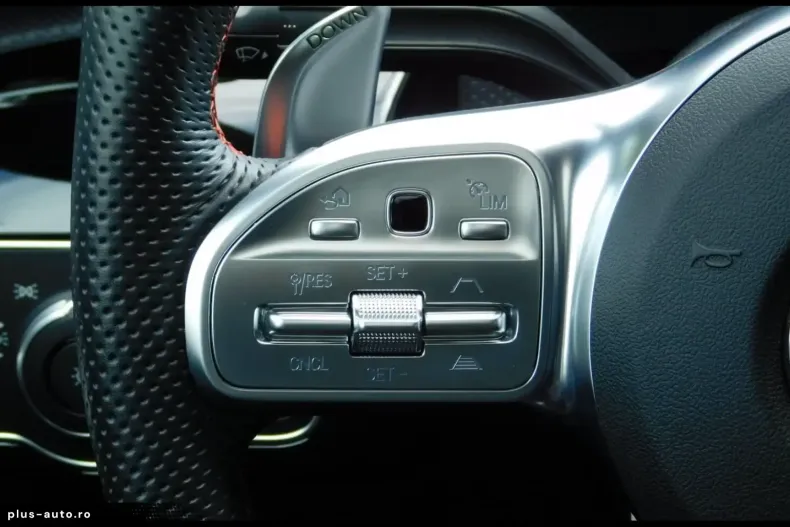 Mercedes-Benz A 35 AMG (Clasa A) din 2021 cu 38.025 km - oferta MER192032 - foto 19