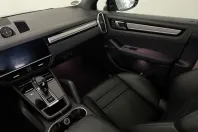 Porsche Cayenne din 2023 cu 61.220 km - oferta POR192034 - foto 11