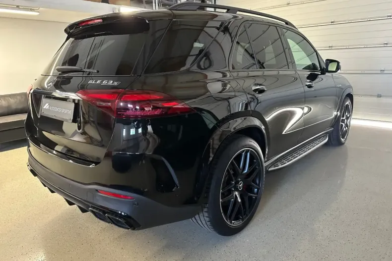 Mercedes-Benz GLE 63 AMG (Clasa GLE) din 2024 cu 19.800 km - oferta MER192038 - foto 3