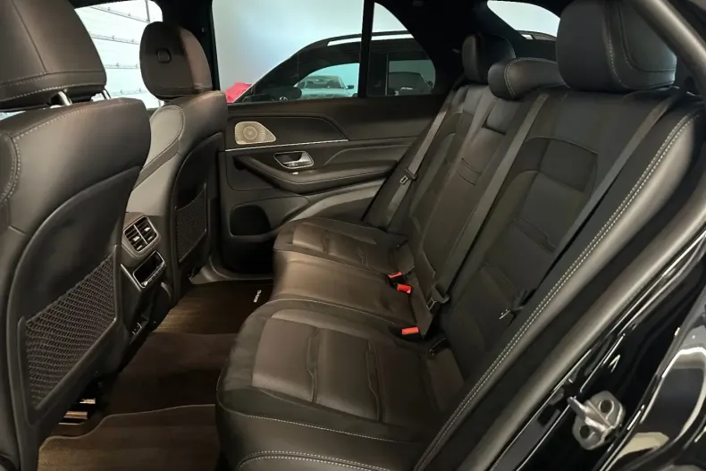 Mercedes-Benz GLE 63 AMG (Clasa GLE) din 2024 cu 19.800 km - oferta MER192038 - foto 10