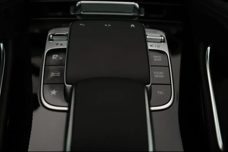 Mercedes-Benz GLE 63 AMG (Clasa GLE) din 2022 cu 56.900 km - oferta MER192040 - foto 18