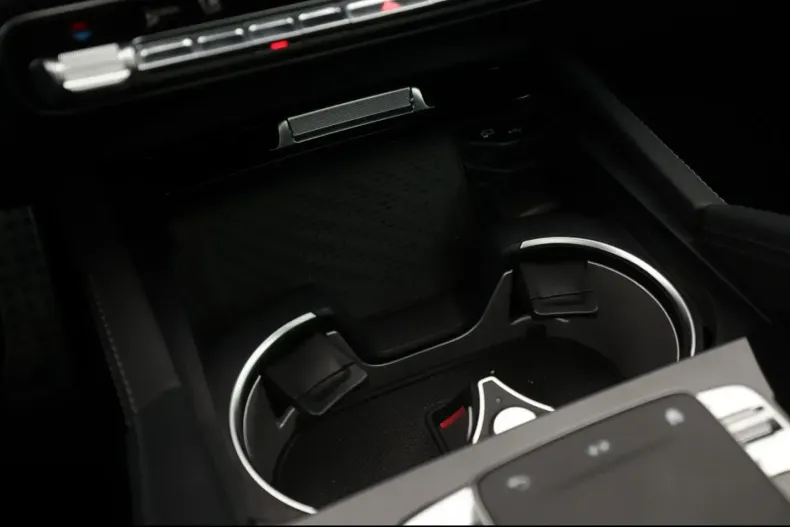 Mercedes-Benz GLE 63 AMG (Clasa GLE) din 2022 cu 56.900 km - oferta MER192040 - foto 23