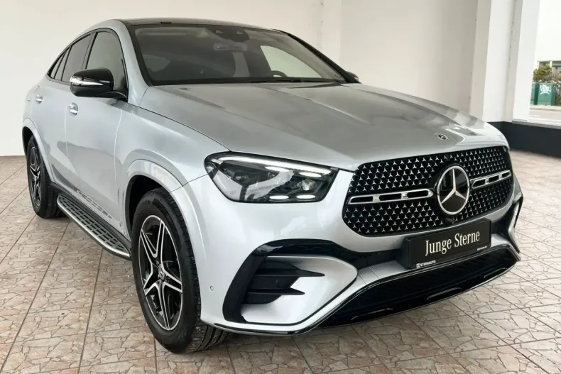 Mercedes-Benz GLE 400 (Clasa GLE) din 2023 cu 6.047 km - oferta MER192043 - foto 1