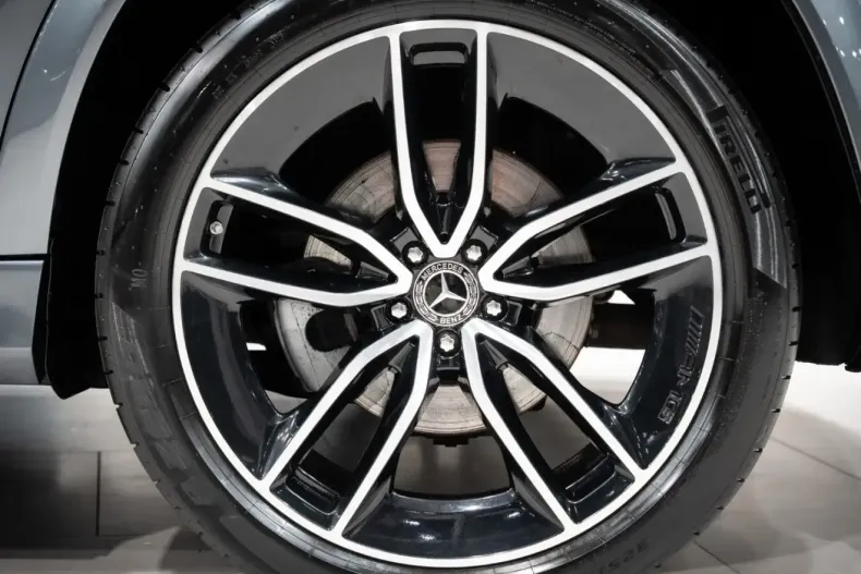Mercedes-Benz GLE 400 (Clasa GLE) din 2021 cu 71.996 km - oferta MER192045 - foto 9