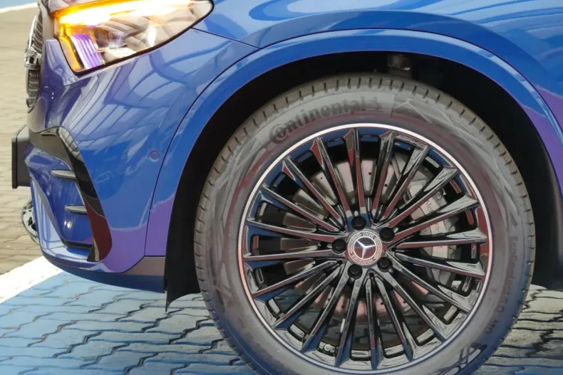 Mercedes-Benz GLC 300 (Clasa GLC) din 2024 cu 11.267 km - oferta MER192046 - foto 21