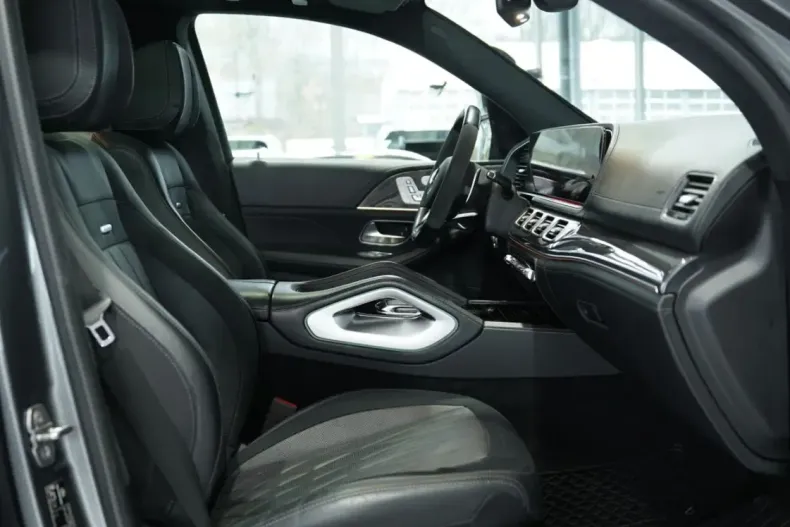 Mercedes-Benz GLE 63 AMG (Clasa GLE) din 2021 cu 69.000 km - oferta MER192047 - foto 17