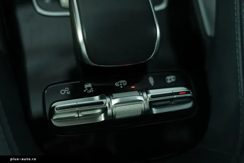 Mercedes-Benz GLE 63 AMG (Clasa GLE) din 2021 cu 69.000 km - oferta MER192047 - foto 35