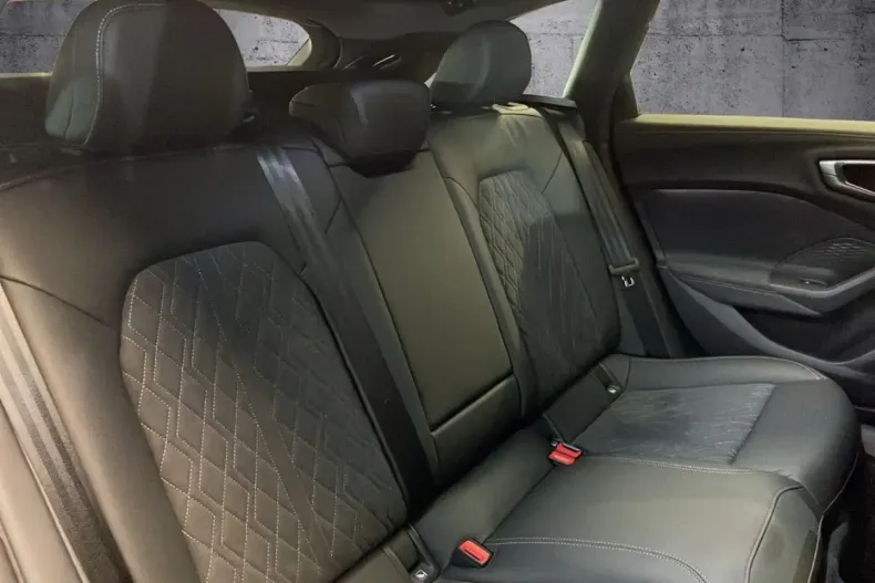 Audi A5 din 2025 cu 28.500 km - oferta AUD192049 - foto 10