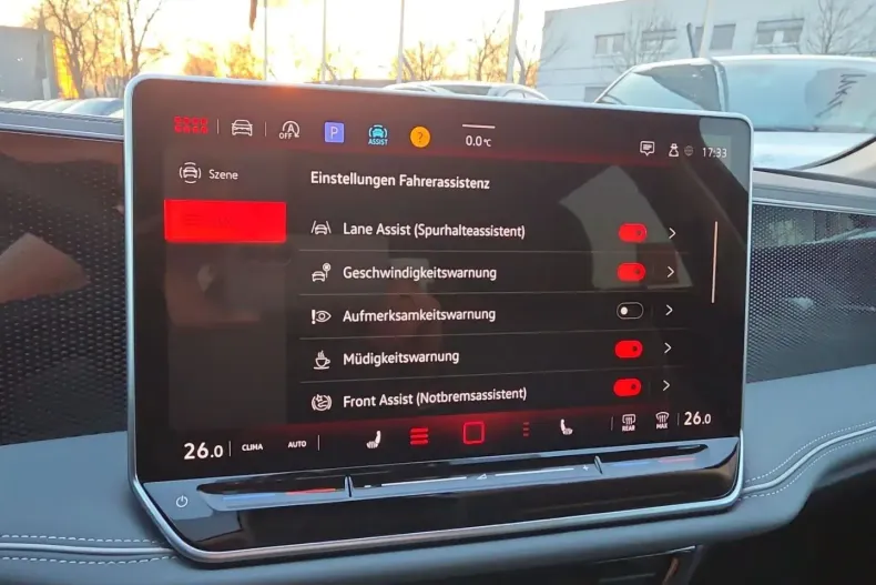 Volkswagen Passat din 2024 cu 32.057 km - oferta VOL192061 - foto 18