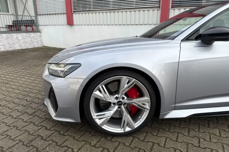 Audi RS6 din 2022 cu 90.000 km - oferta AUD192064 - foto 4