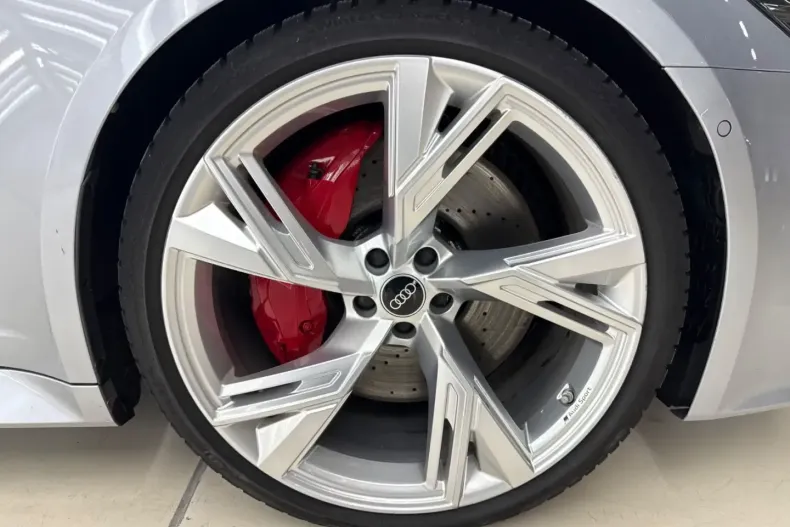 Audi RS6 din 2022 cu 90.000 km - oferta AUD192064 - foto 9