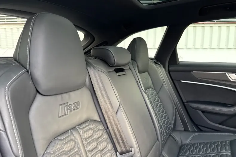 Audi RS6 din 2022 cu 90.000 km - oferta AUD192064 - foto 15