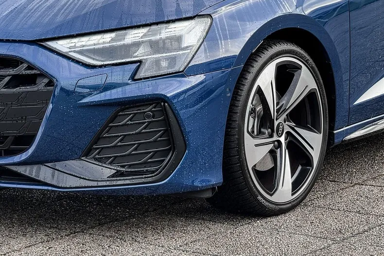 Audi A3 din 2025 cu 10.424 km - oferta AUD192068 - foto 5