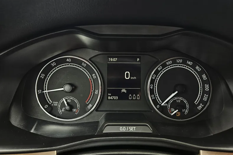 Skoda Scala din 2020 cu 84.703 km - oferta SKO192071 - foto 25