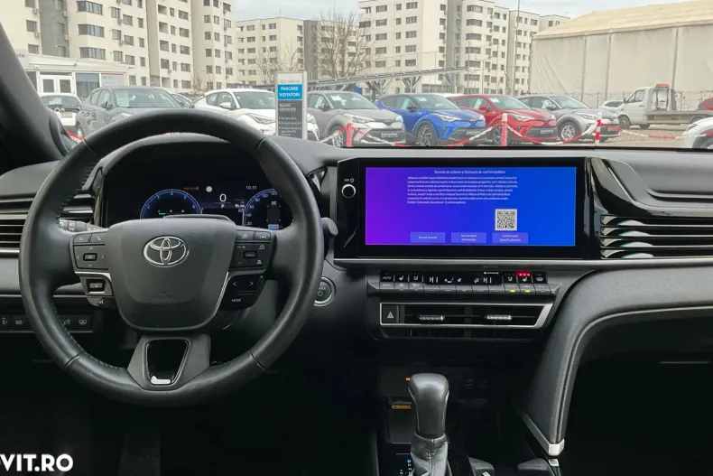 Toyota Camry din 2024 cu 16.304 km - oferta TOY192075 - foto 14