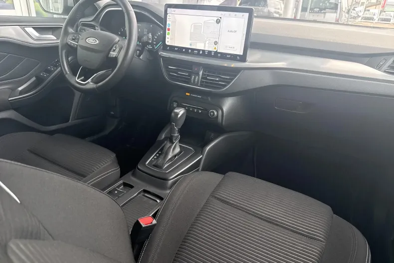 Ford Focus din 2023 cu 45.753 km - oferta FOR192078 - foto 22