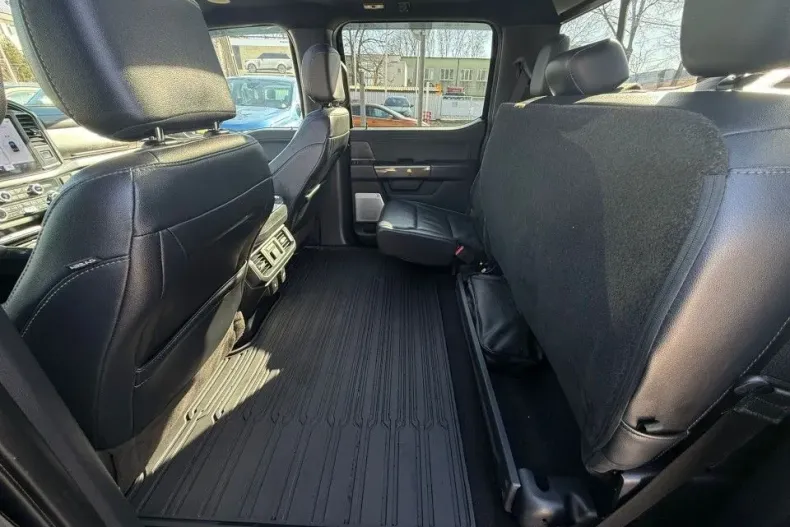 Ford F 150 din 2024 cu 63.800 km - oferta FOR192079 - foto 13