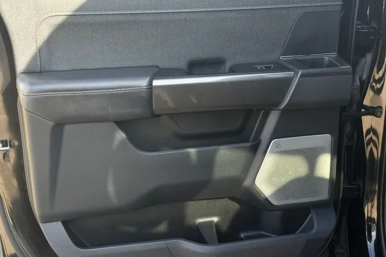 Ford F 150 din 2024 cu 63.800 km - oferta FOR192079 - foto 18