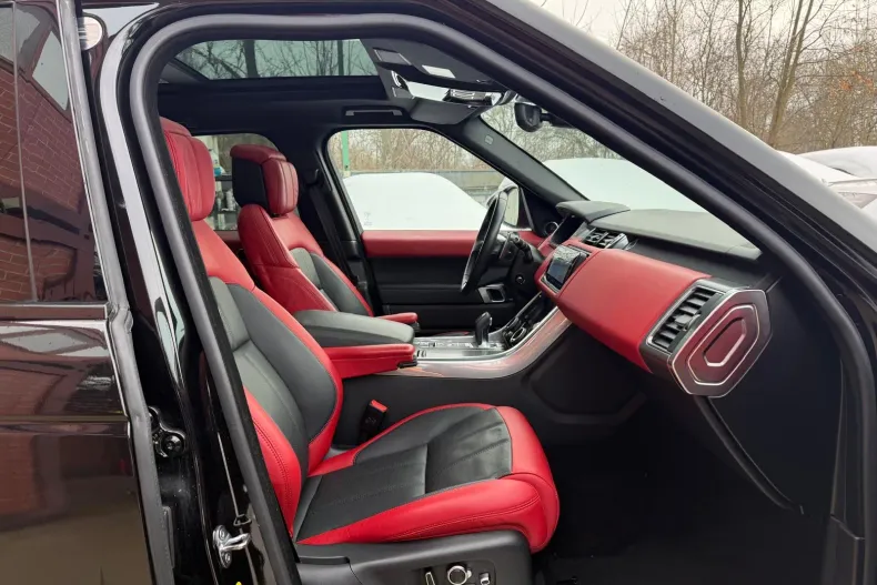 Land Rover Range Rover Sport din 2021 cu 146.775 km - oferta LAN192087 - foto 7