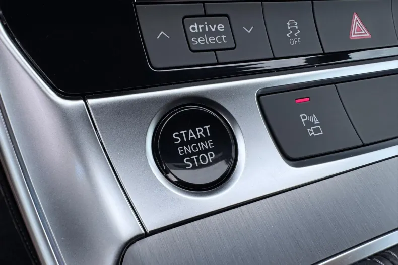 Audi A6 din 2022 cu 70.638 km - oferta AUD192090 - foto 10