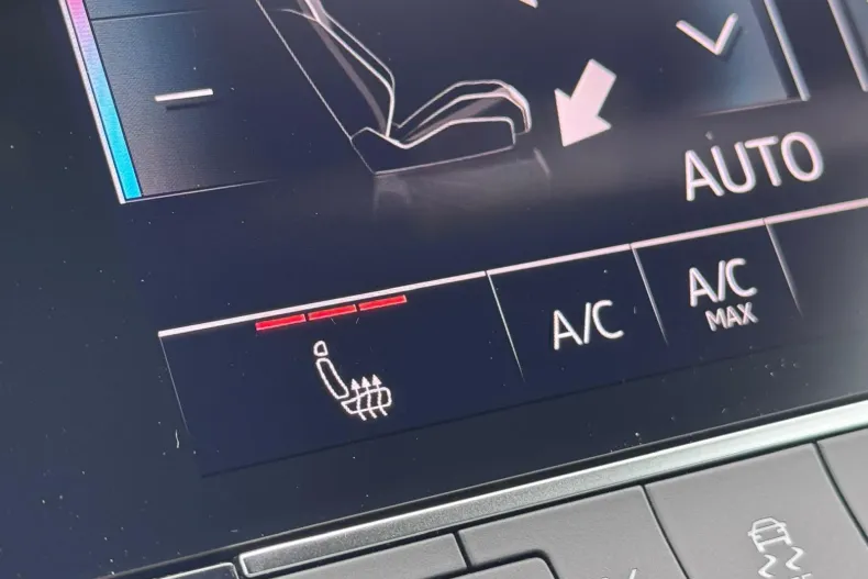 Audi A6 din 2022 cu 70.638 km - oferta AUD192090 - foto 30