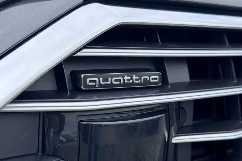 Audi A6 din 2022 cu 70.638 km - oferta AUD192090 - foto 39