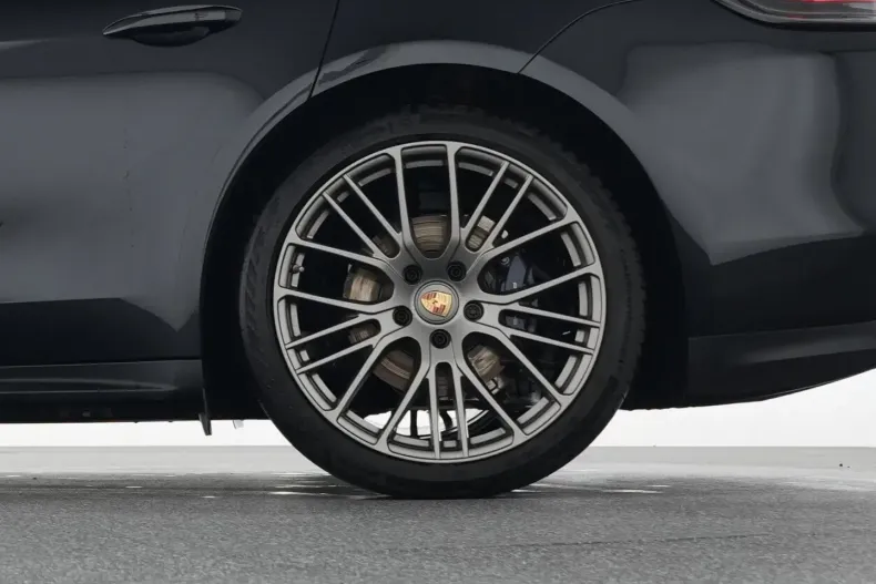 Porsche Panamera din 2023 cu 5.900 km - oferta POR192091 - foto 21