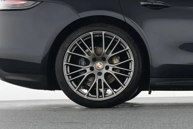 Porsche Panamera din 2023 cu 5.900 km - oferta POR192091 - foto 23