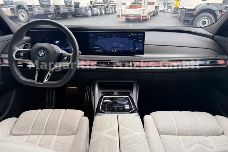 BMW M760 (Modele M) din 2024 cu 12.800 km - oferta BMW192092 - foto 4