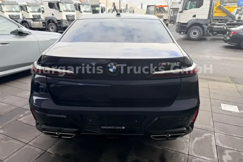 BMW M760 (Modele M) din 2024 cu 12.800 km - oferta BMW192092 - foto 17