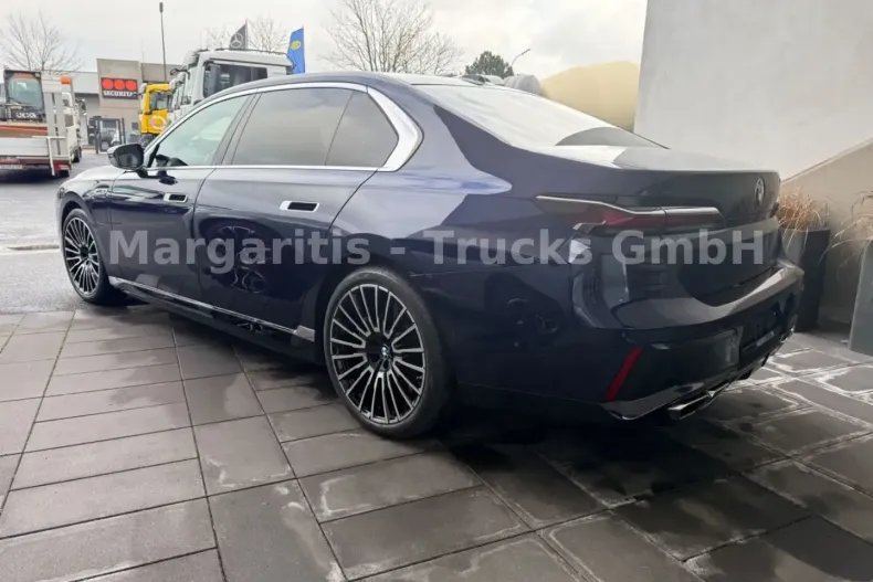 BMW M760 (Modele M) din 2024 cu 12.800 km - oferta BMW192092 - foto 19