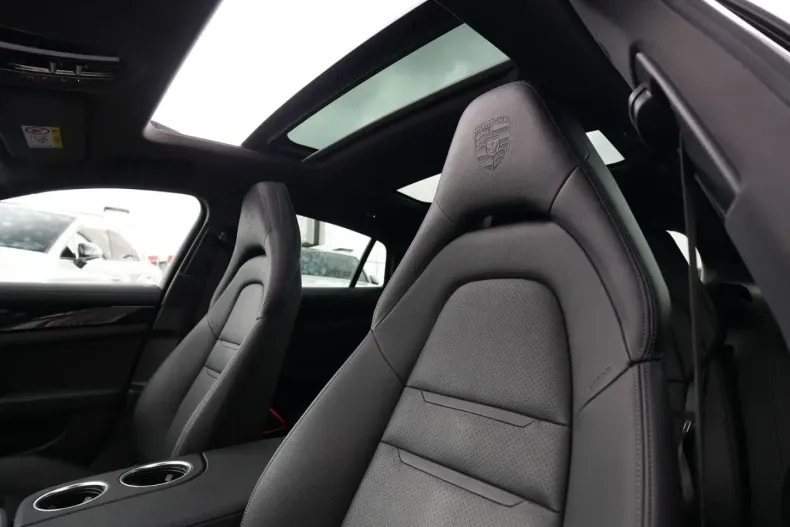 Porsche Panamera din 2022 cu 44.000 km - oferta POR192094 - foto 24